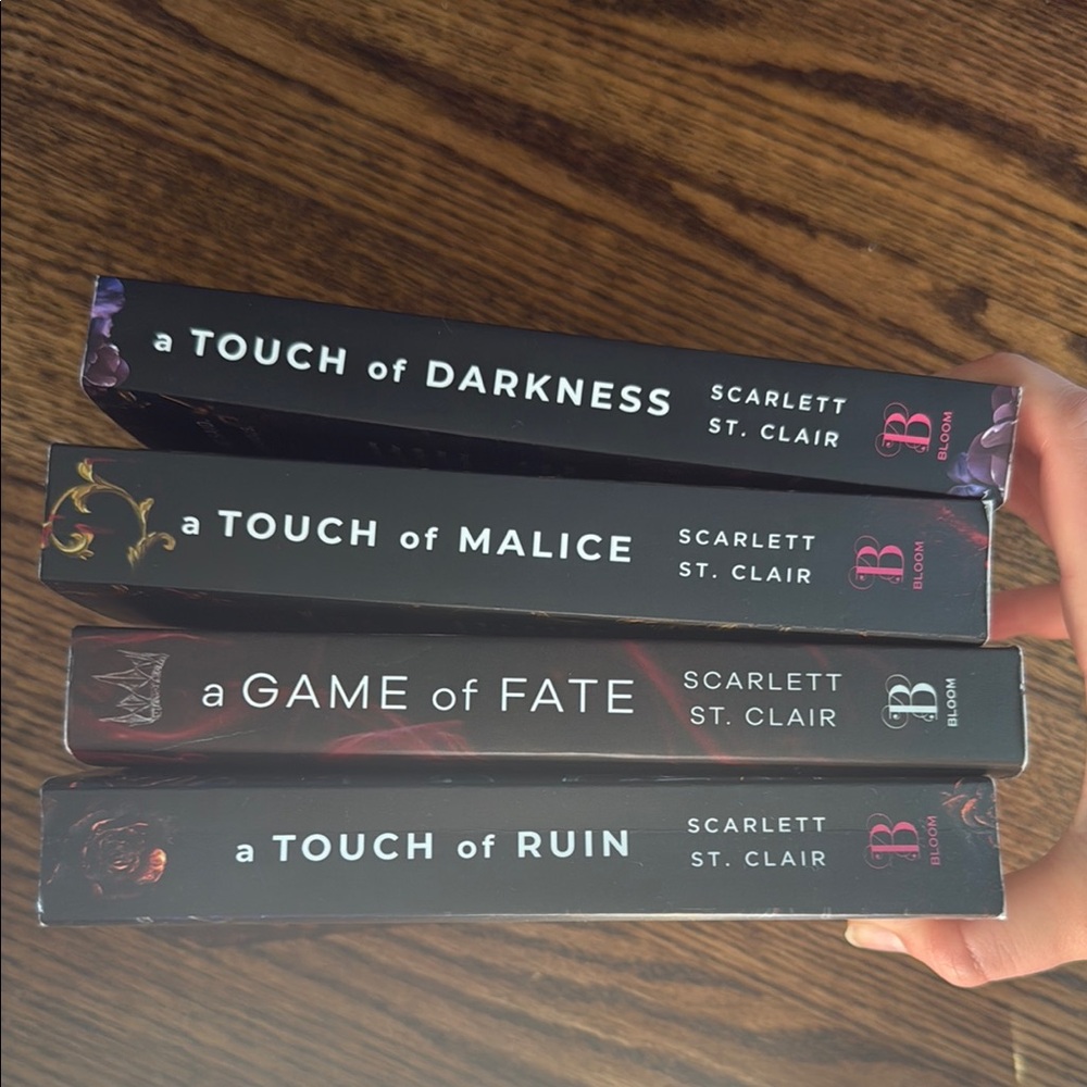 Scarlett St. Clair Book Set - Black